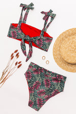 Load image into Gallery viewer, Chinca Lupe Reversible Bikini Top
